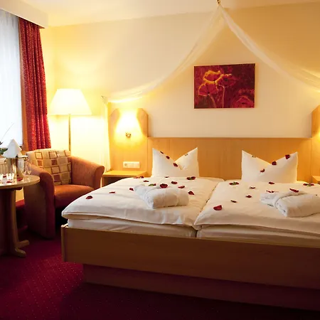 Englischer Hof Hotel 4*