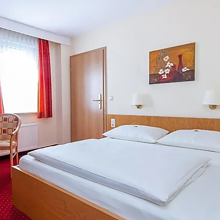 Hotel Englischer Hof 4*