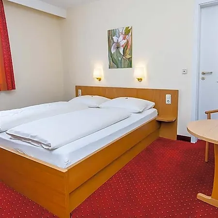 Hotel Englischer Hof 4*